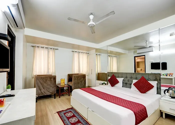 Deluxe King Room