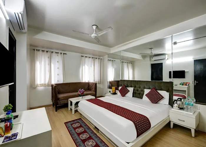 Deluxe King Room