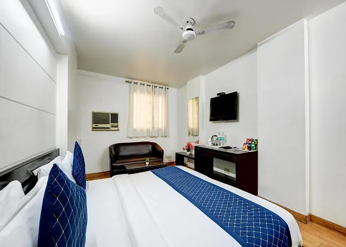 Deluxe King Room